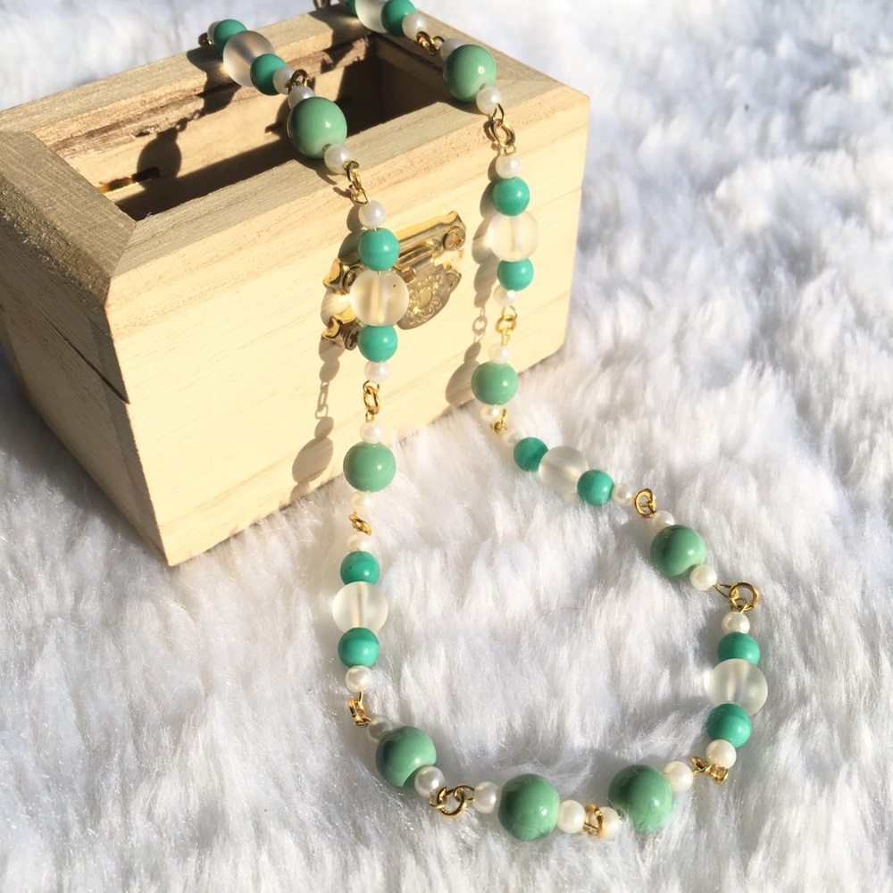 ✨NEW✨Jade & White Pearl Necklace Handmade CCO